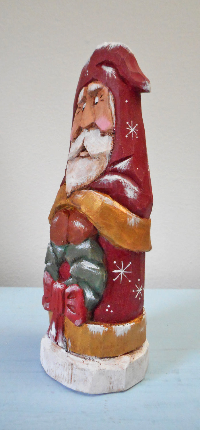 Hand Carved Santa Claus with Wreath