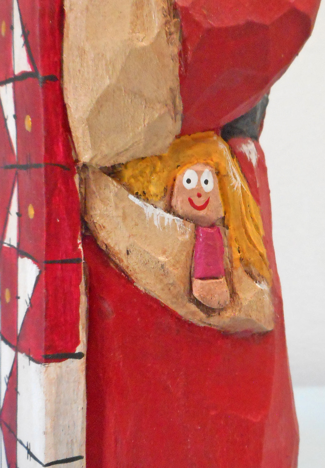 Santa Claus with barn quilt