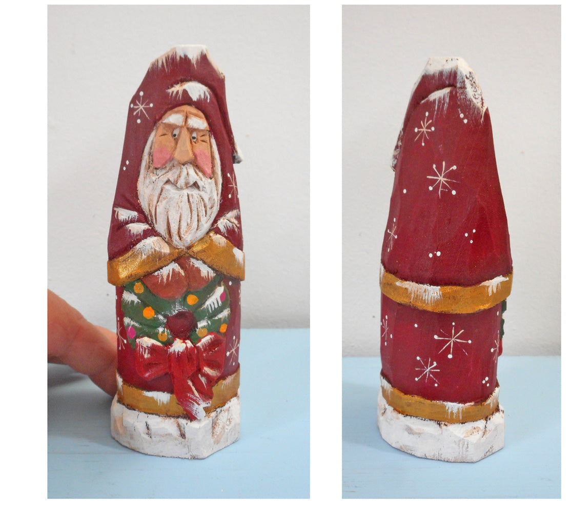 Hand Carved Santa Claus with Wreath