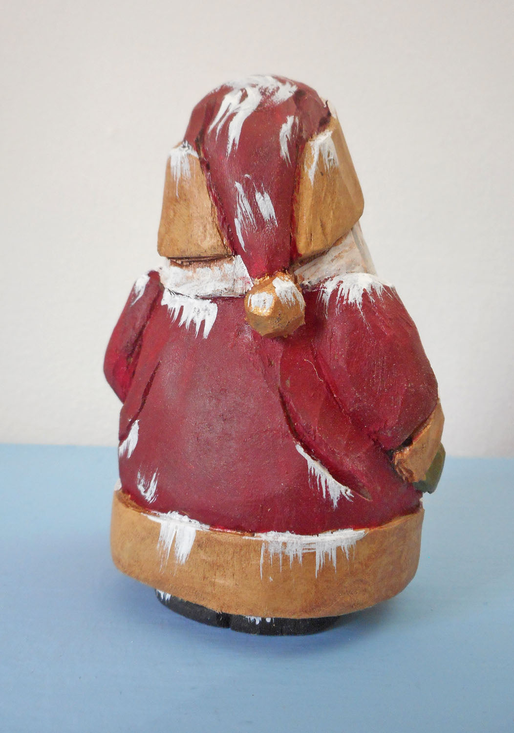 Wooden Chubby Santa Claus with bear