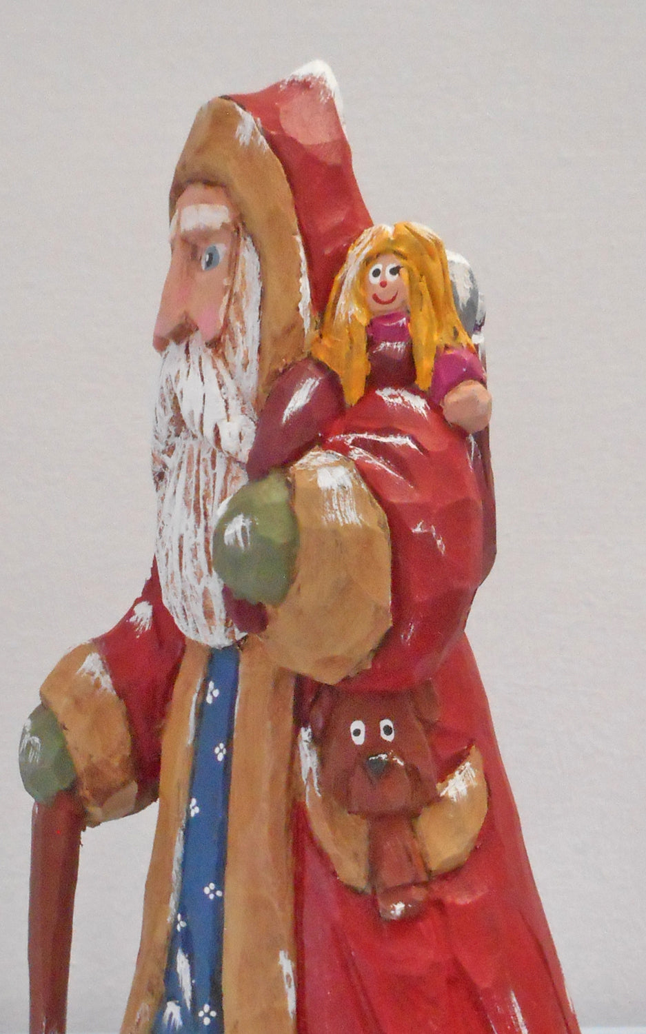 Robe Santa Claus with Christmas sack woodcarving