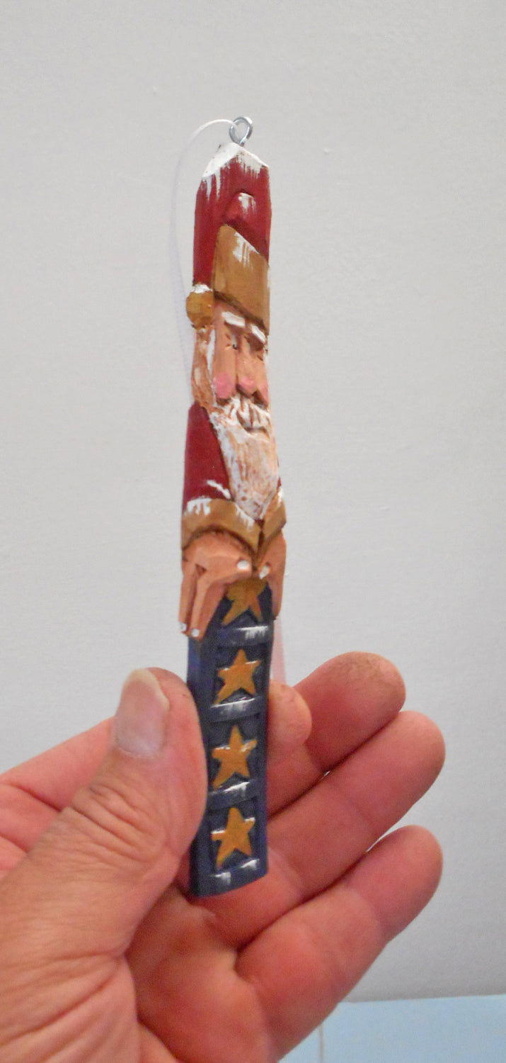 Santa Claus with Patriotic quilt ornament