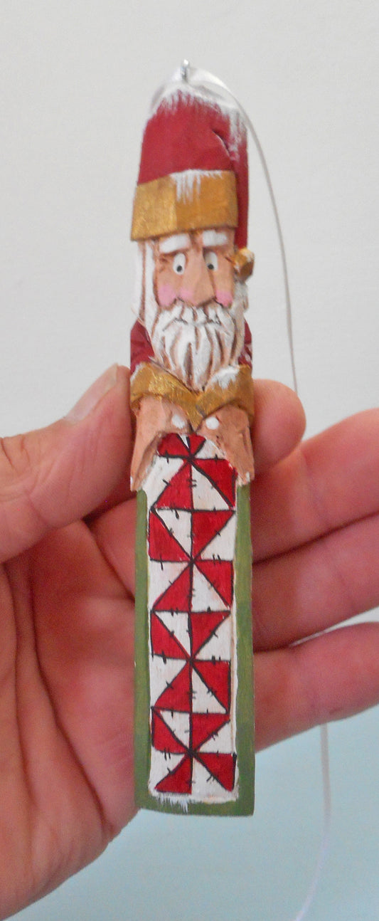 Santa Claus with Flywheel Quilt Tree Ornament